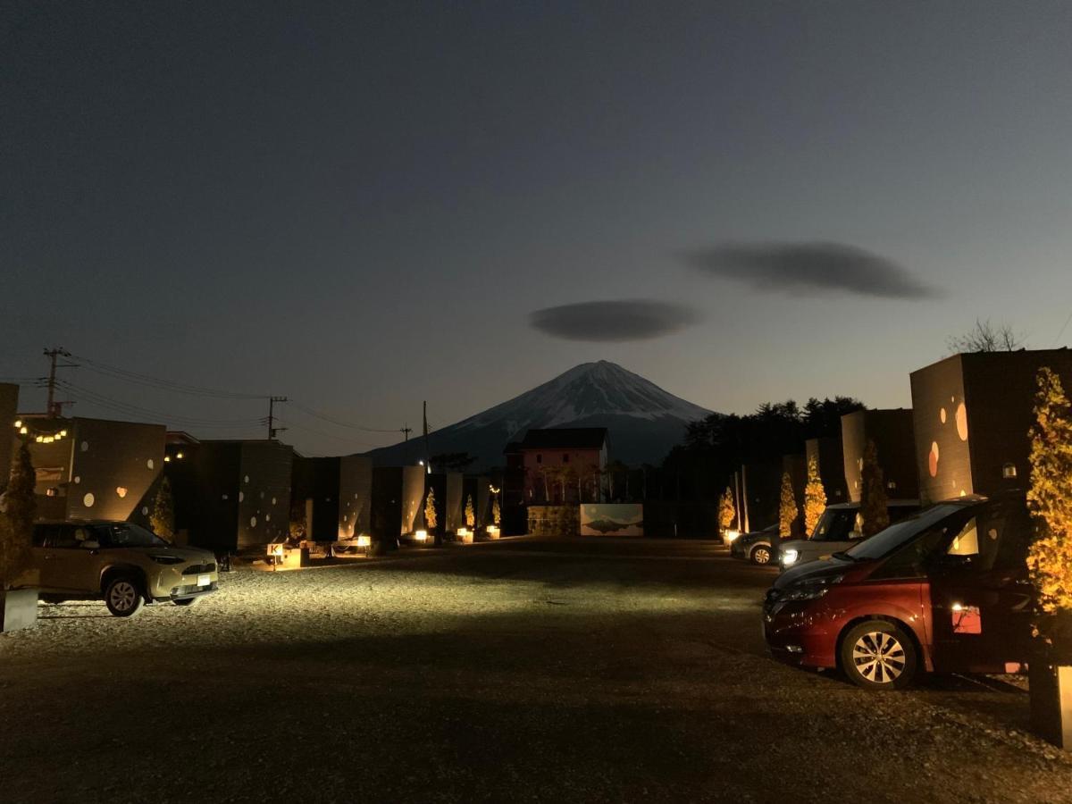 Mt Fuji Glamping Tourist Villa Kawaguchiko 후지카와구치코 외부 사진