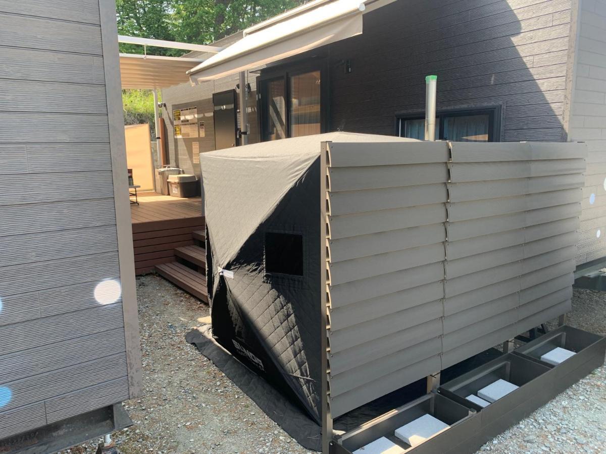 Mt Fuji Glamping Tourist Villa Kawaguchiko 후지카와구치코 외부 사진