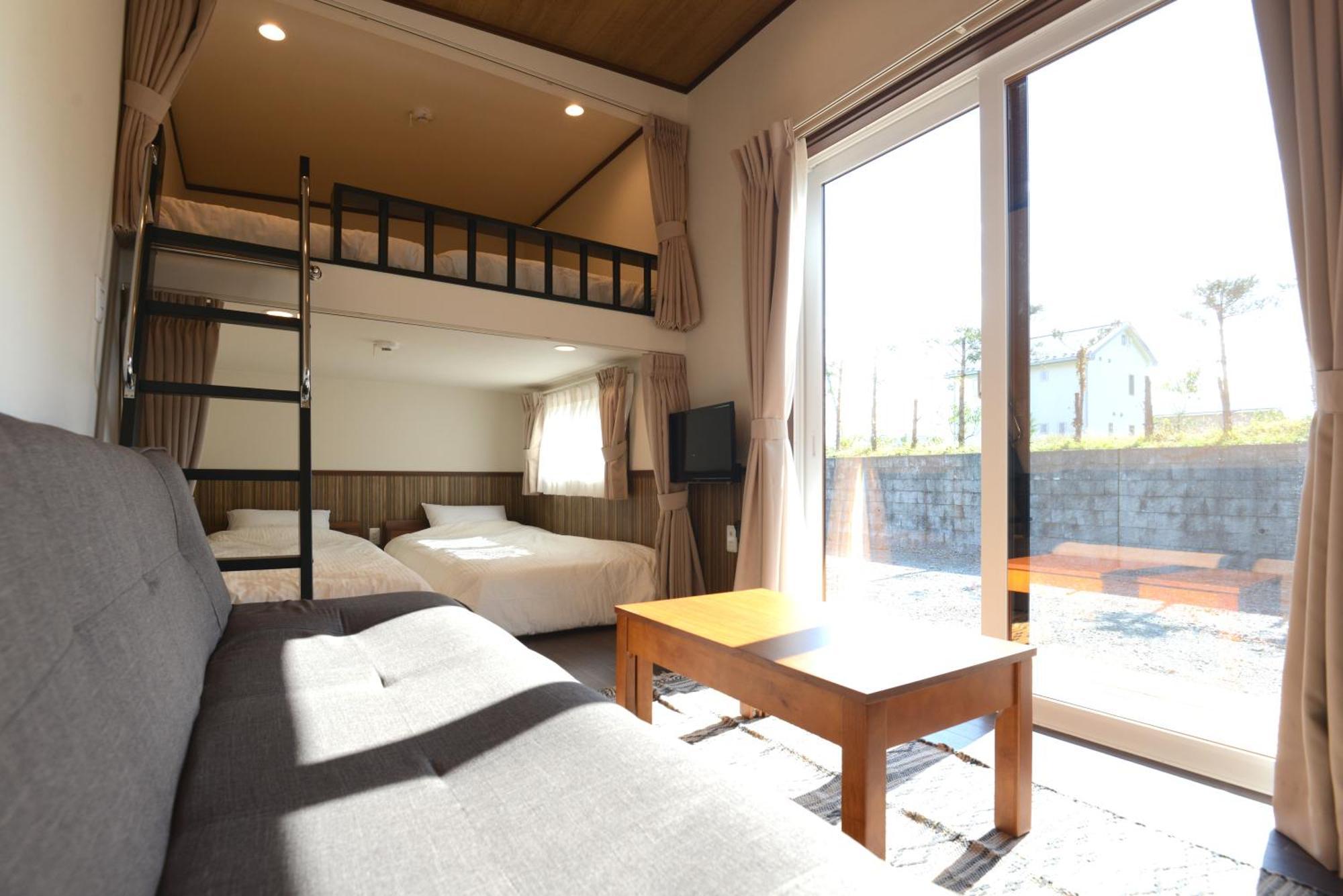Mt Fuji Glamping Tourist Villa Kawaguchiko 후지카와구치코 외부 사진