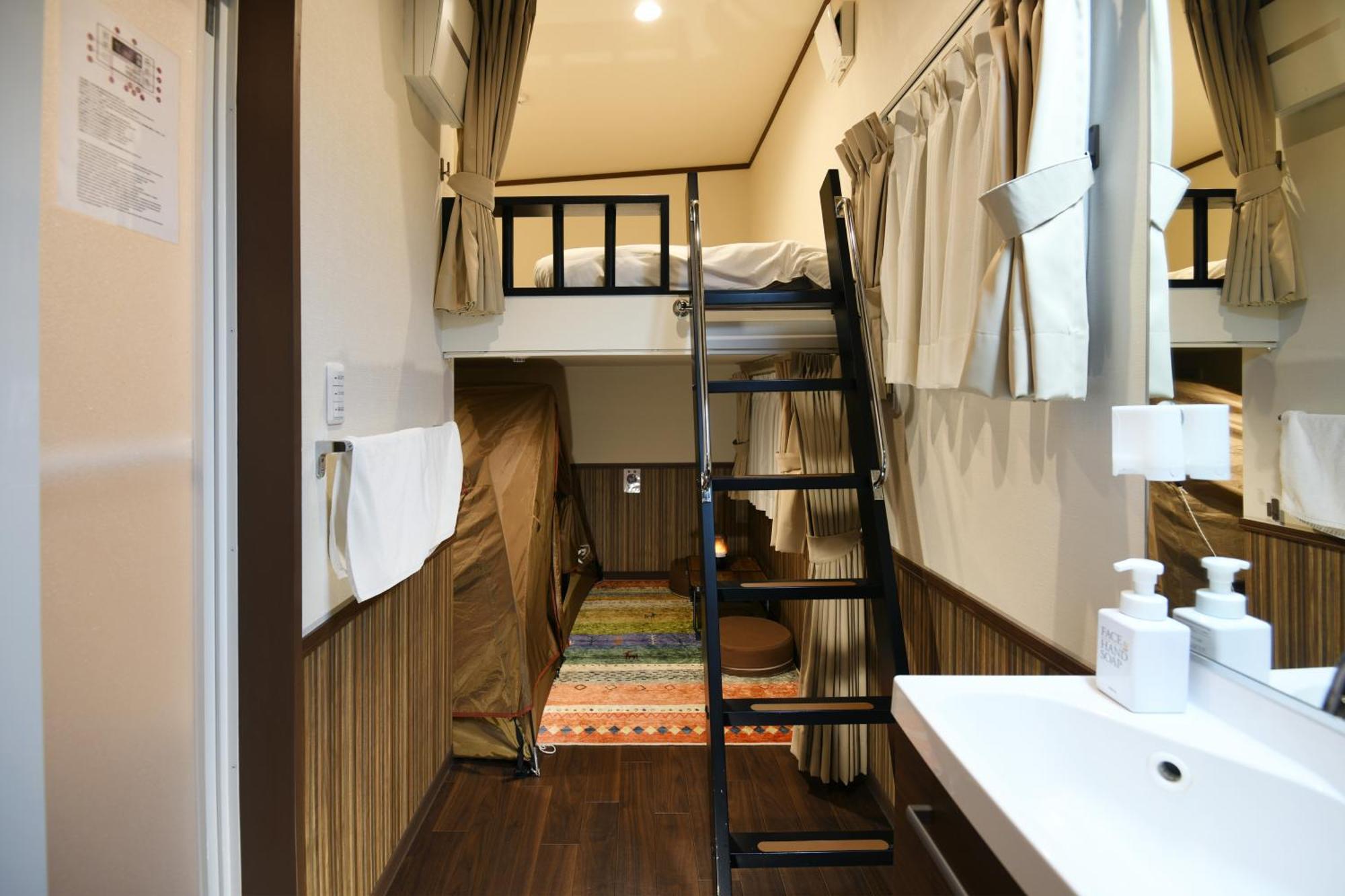 Mt Fuji Glamping Tourist Villa Kawaguchiko 후지카와구치코 외부 사진