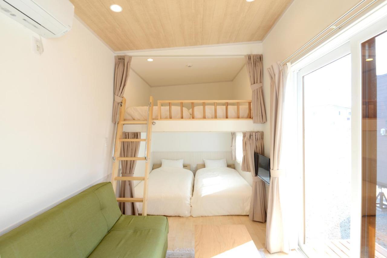 Mt Fuji Glamping Tourist Villa Kawaguchiko 후지카와구치코 외부 사진